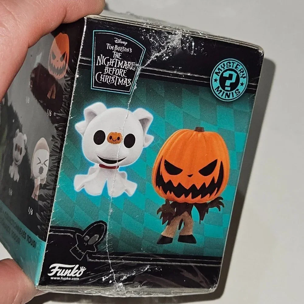 NEW Disney Nightmare Before Christmas BLIND BOX Mystery Mini Vinyl Figurine